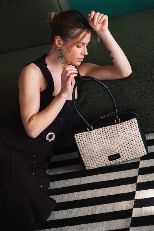 Selina Large Natural Black – Raffia macramé summer bag