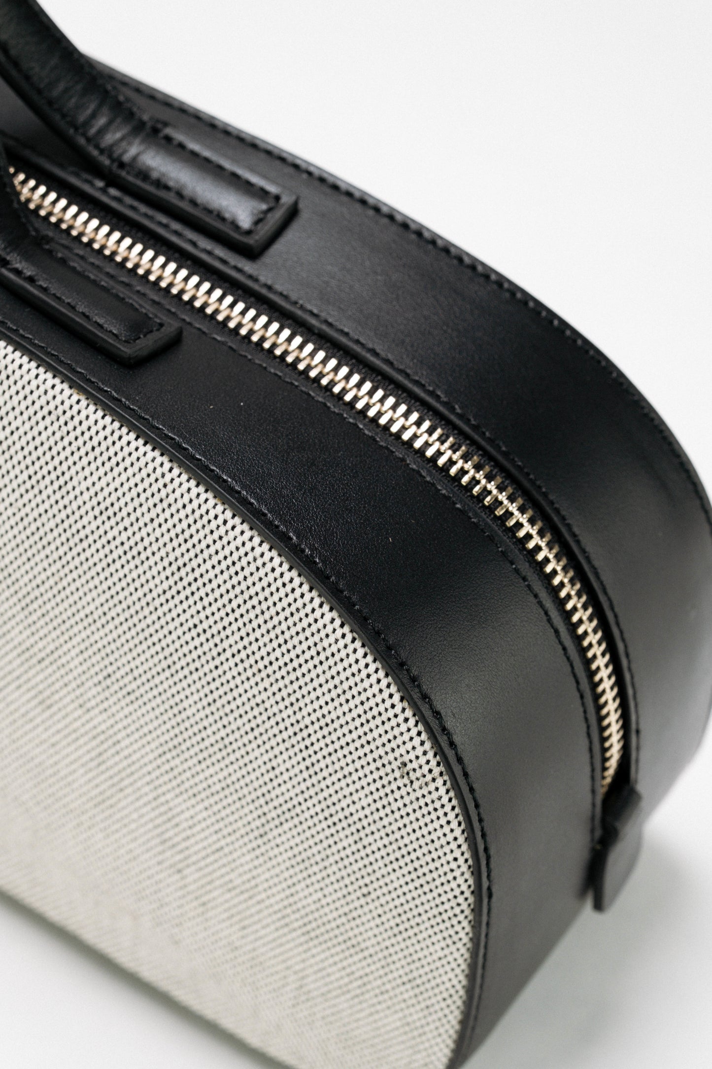 [Nuova] Anais Extra Large Hero Canvas - Elegante borsa a tracolla per tutti i giorni