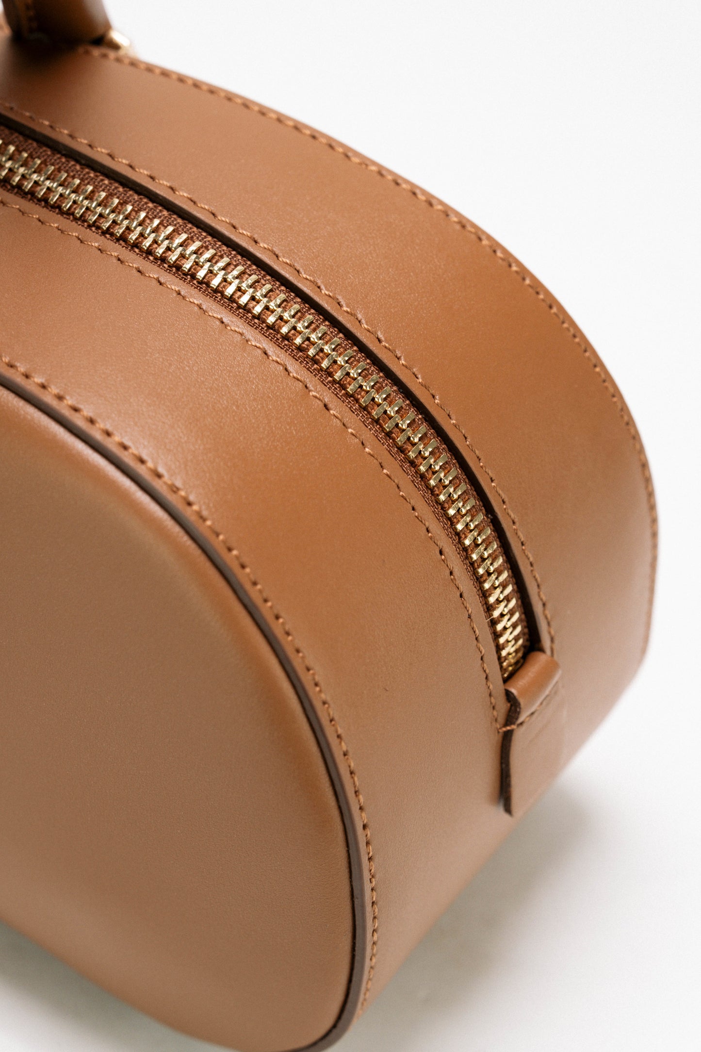 [Nuova] Anais Large Brown – Borsa capiente in pelle liscia dal design sofisticato