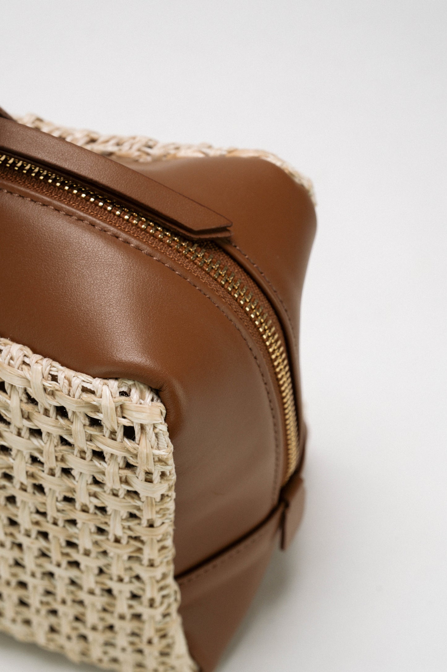 【新作】セリーナ スモール ナチュラルブラウン - ラフィアマクラメバッグ