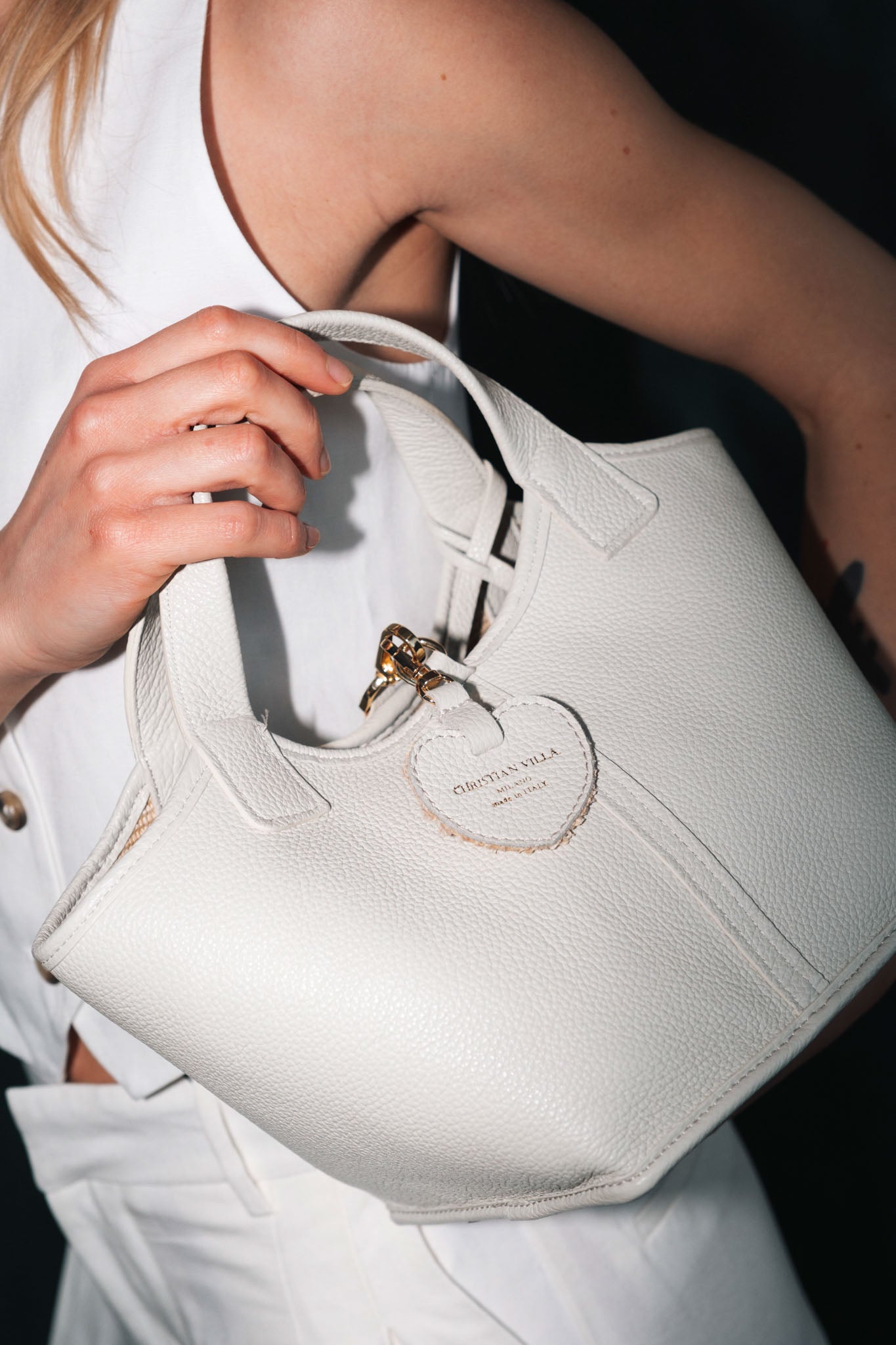 [New] Sara Small White & Natural - Reversible Tote bag