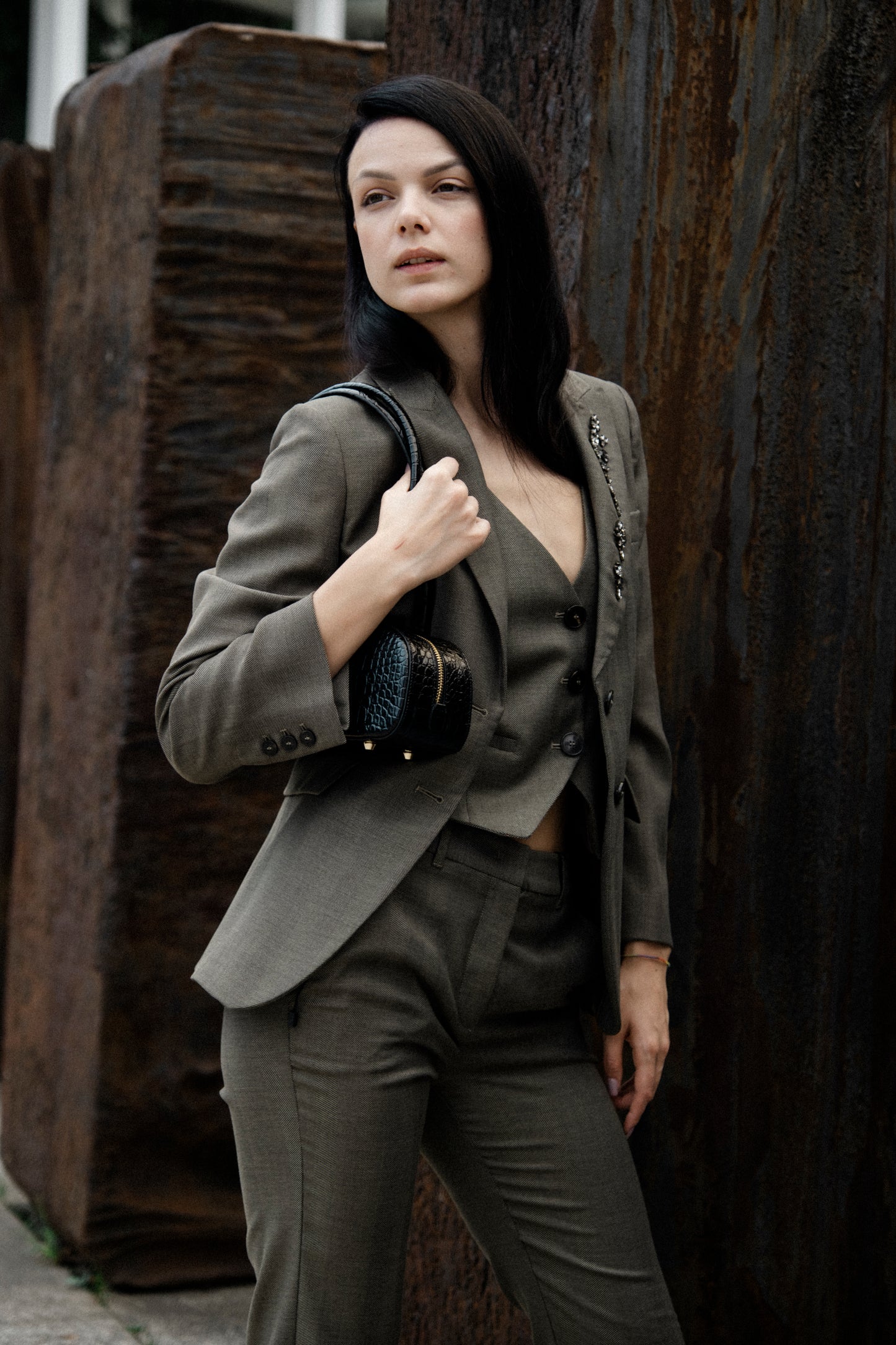 Anais Medium Black Cocco Leather – Elegant Everyday Shoulder Bag